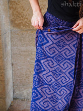 Load image into Gallery viewer, Hmong Pants Labyrinth