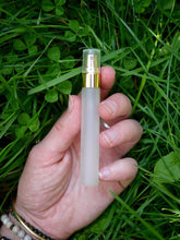 Load image into Gallery viewer, Perfume Spray Bottle - 8ml