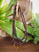 Load image into Gallery viewer, Natural Rosewood Mala