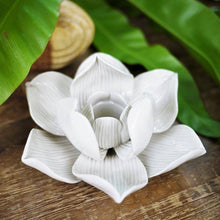 Load image into Gallery viewer, Taper Candle Holder - Lotus Flower (Off-white)