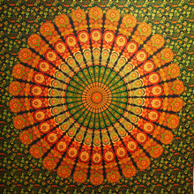 Load image into Gallery viewer, Wall Hanging - Mandala (Green)