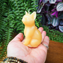 Load image into Gallery viewer, Barletta Beeswax Candle - Cat