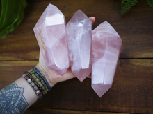 Load image into Gallery viewer, Rose Quartz Double Terminated Points
