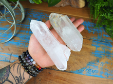 Load image into Gallery viewer, Clear Quartz Double Terminated Points, Natural
