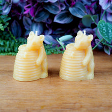 Load image into Gallery viewer, Barletta Beeswax Candle - Honey Bear