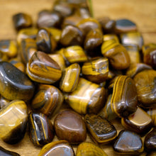 Load image into Gallery viewer, Tiger&#39;s Eye Tumble Stones, 2-3cm